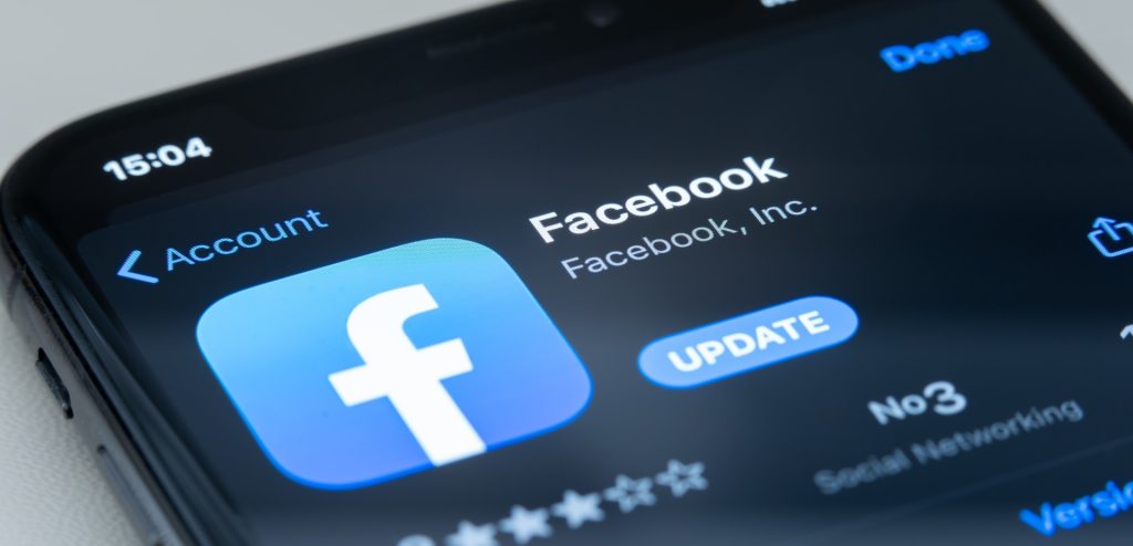 facebook in app store